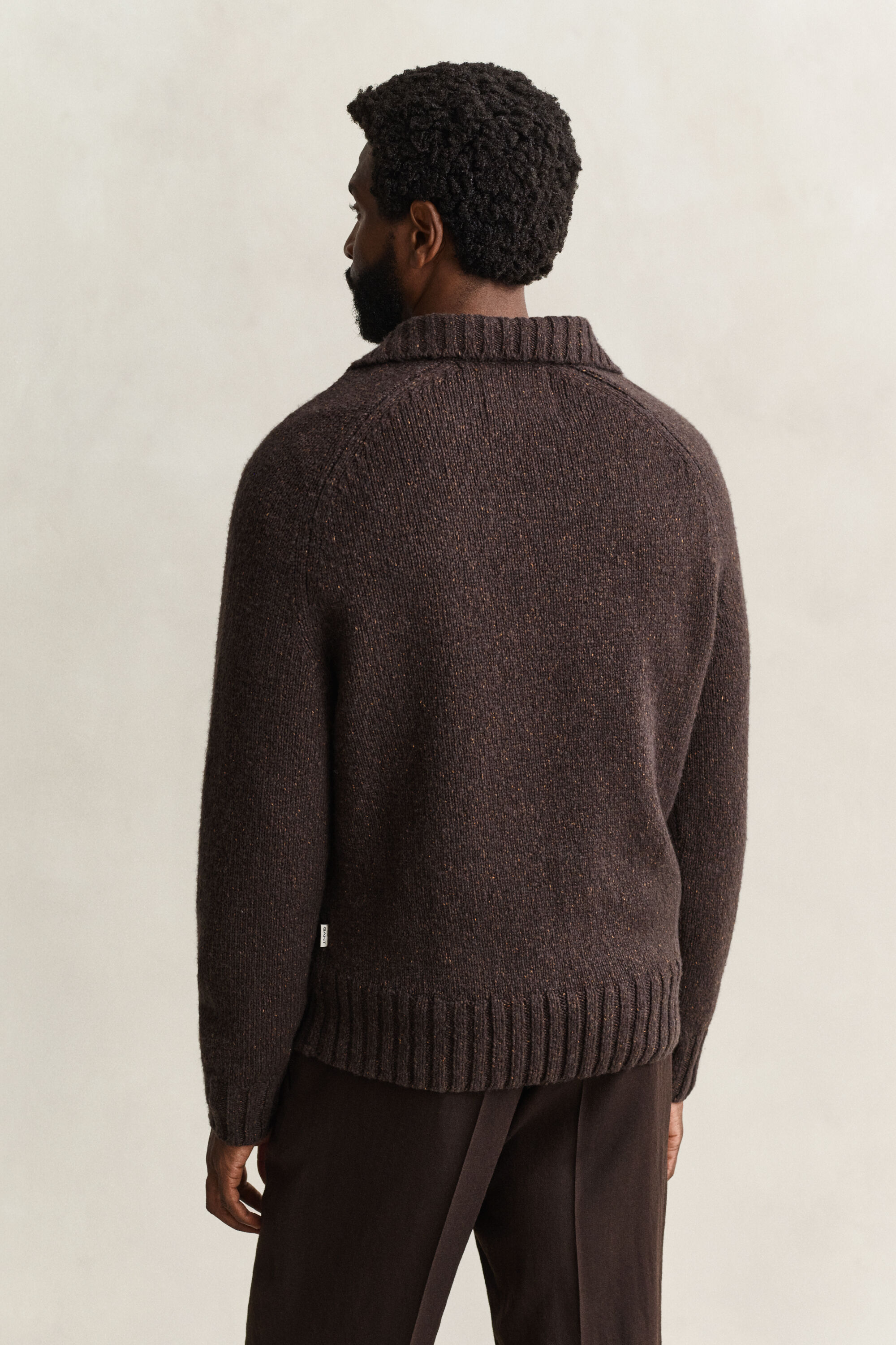 Polosweater i blanding af uld og silke
