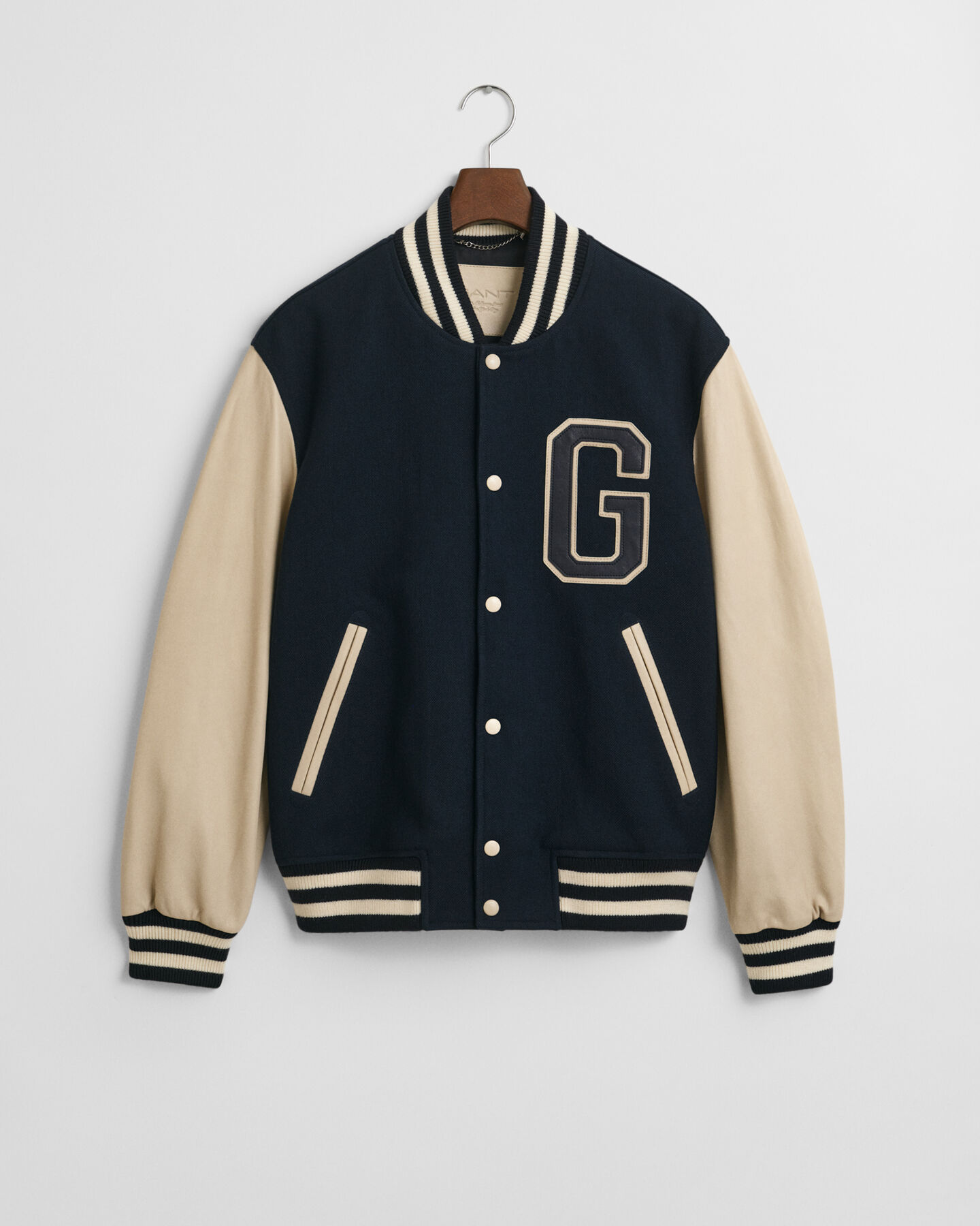 Varsity Jacket i l&aelig;derblanding