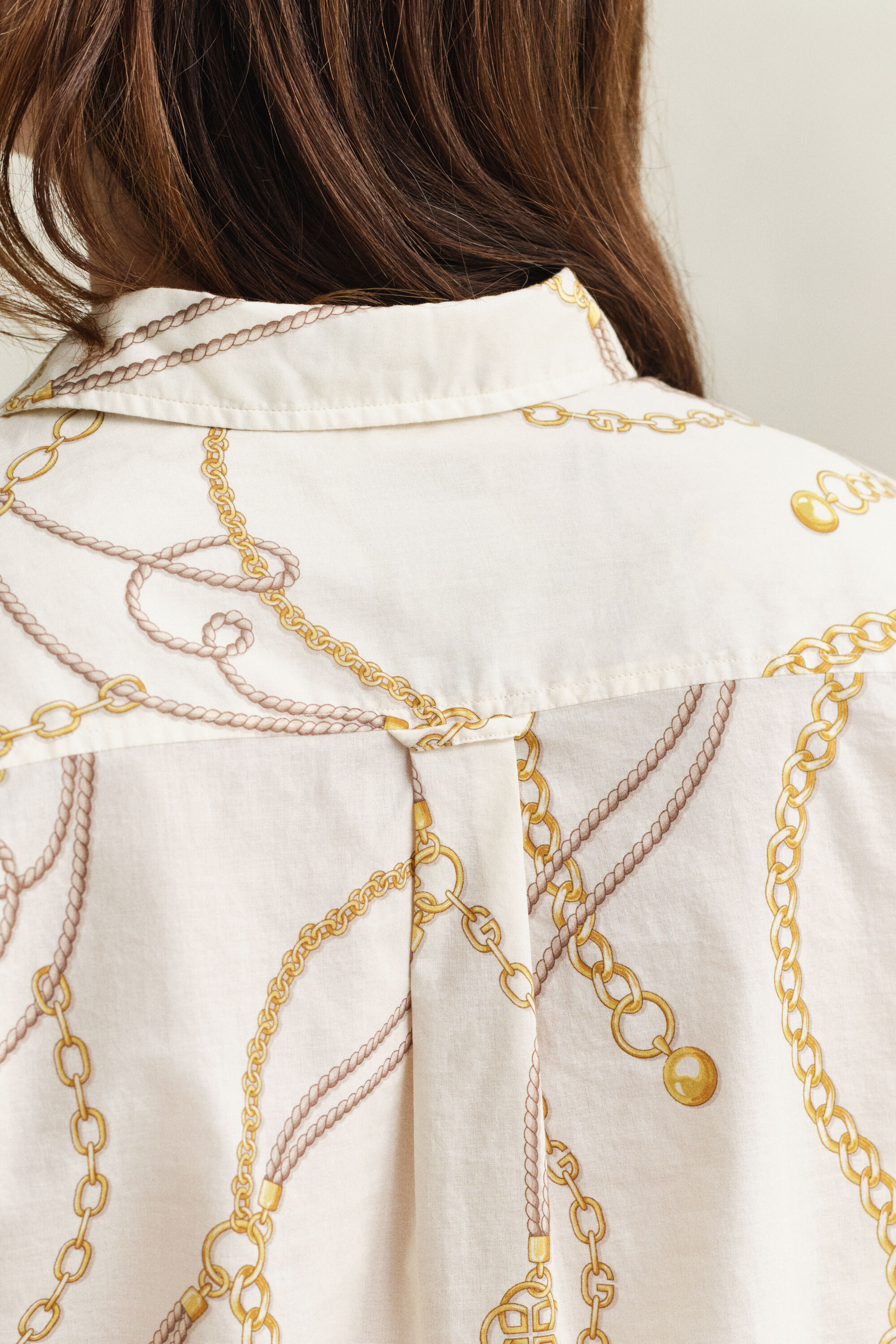 Skjorte af bomuldsvoile