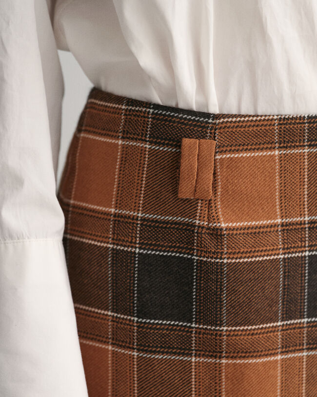 Ternet mini nederdel i uld