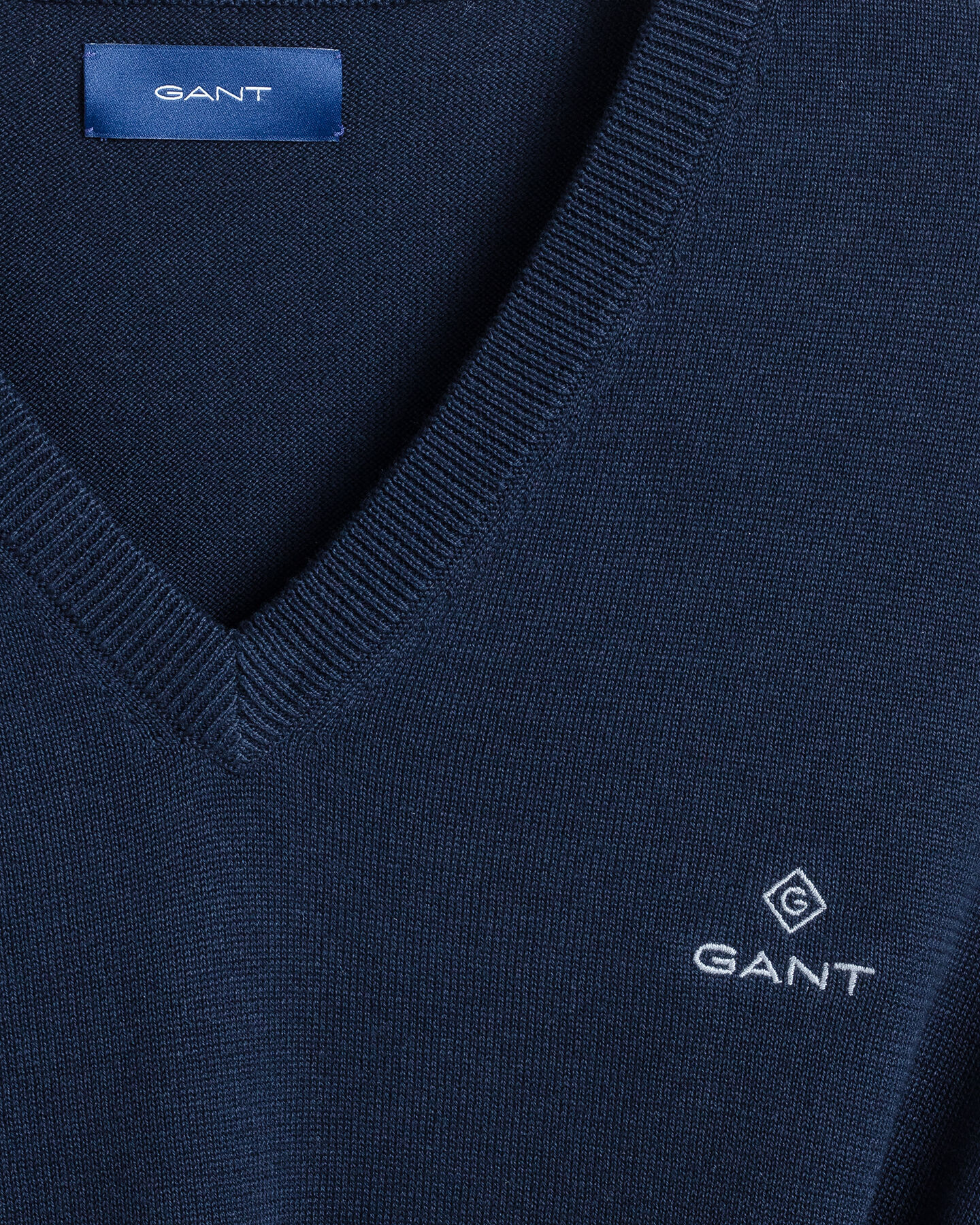 Classic sweater i bomuld med V-hals