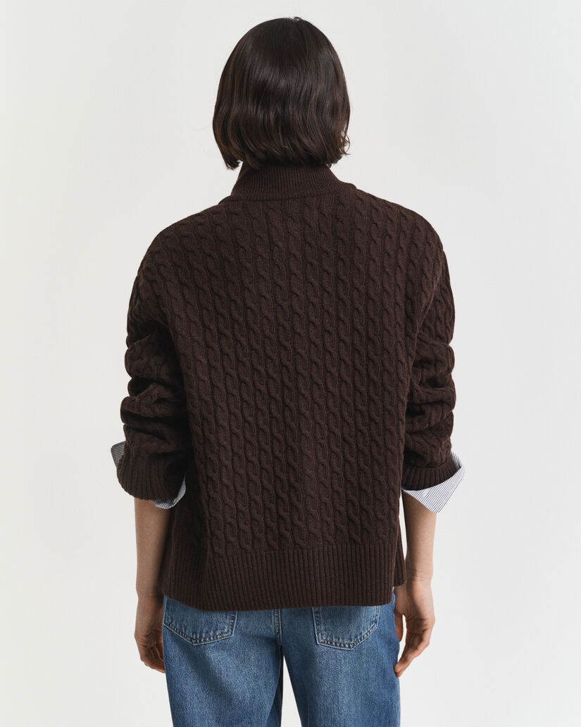 Kabelstrikket cardigan med lynlås