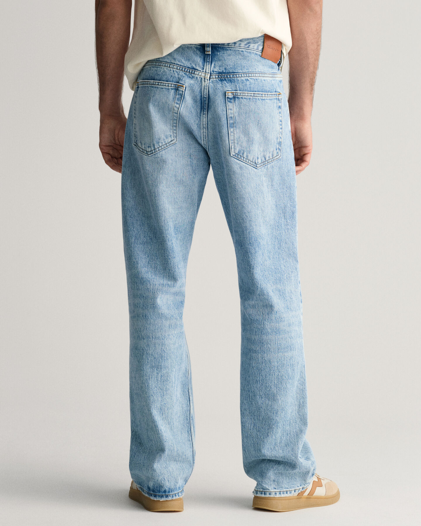 Loose fit jeans med brede ben
