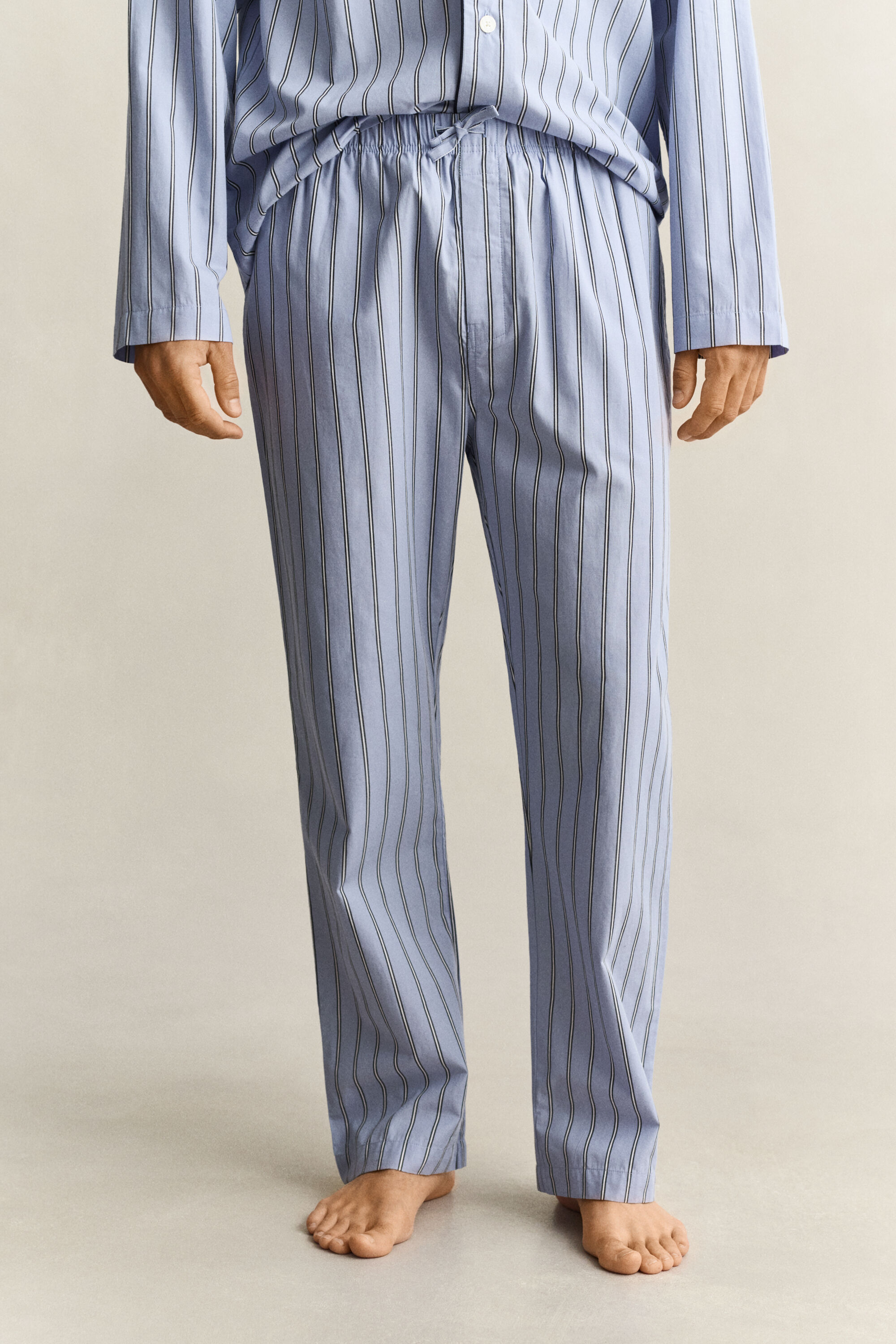 Stribet poplin pyjamassæt