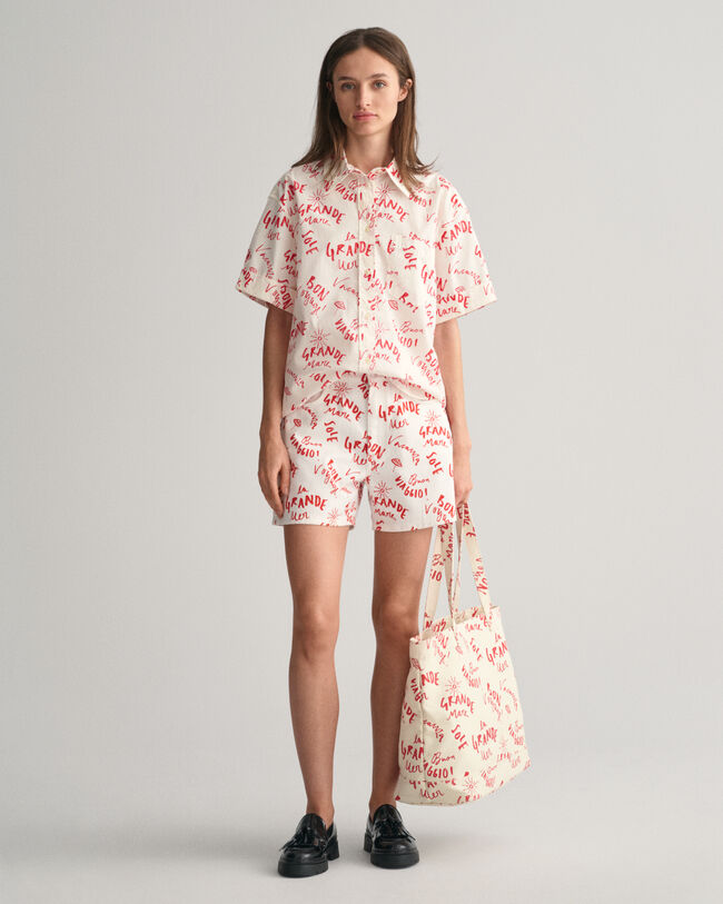 Relaxed fit skjorte med korte &aelig;rmer og teksttryk