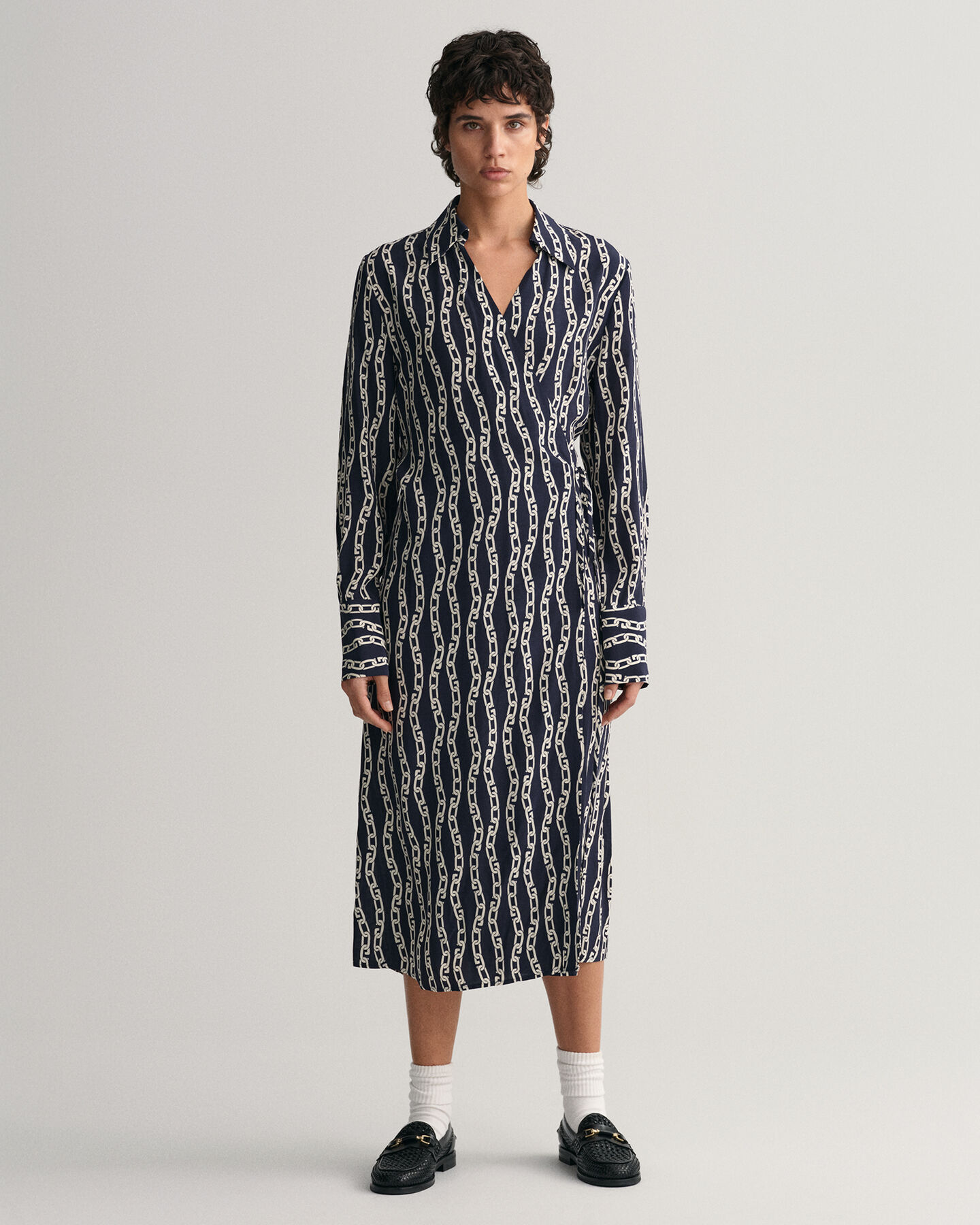 Slå-om kjole med Chain-tryk