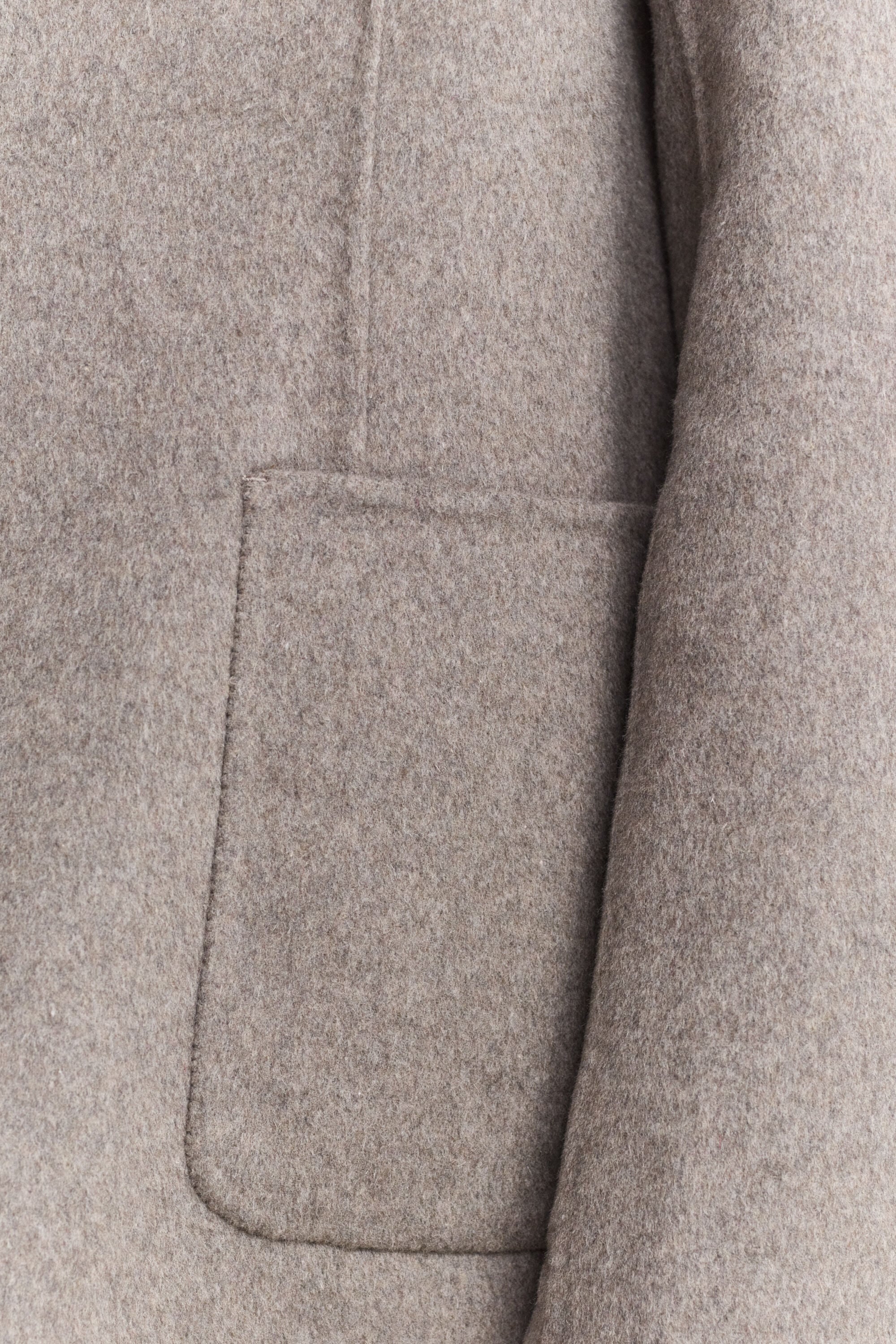 Håndsyet blazer
