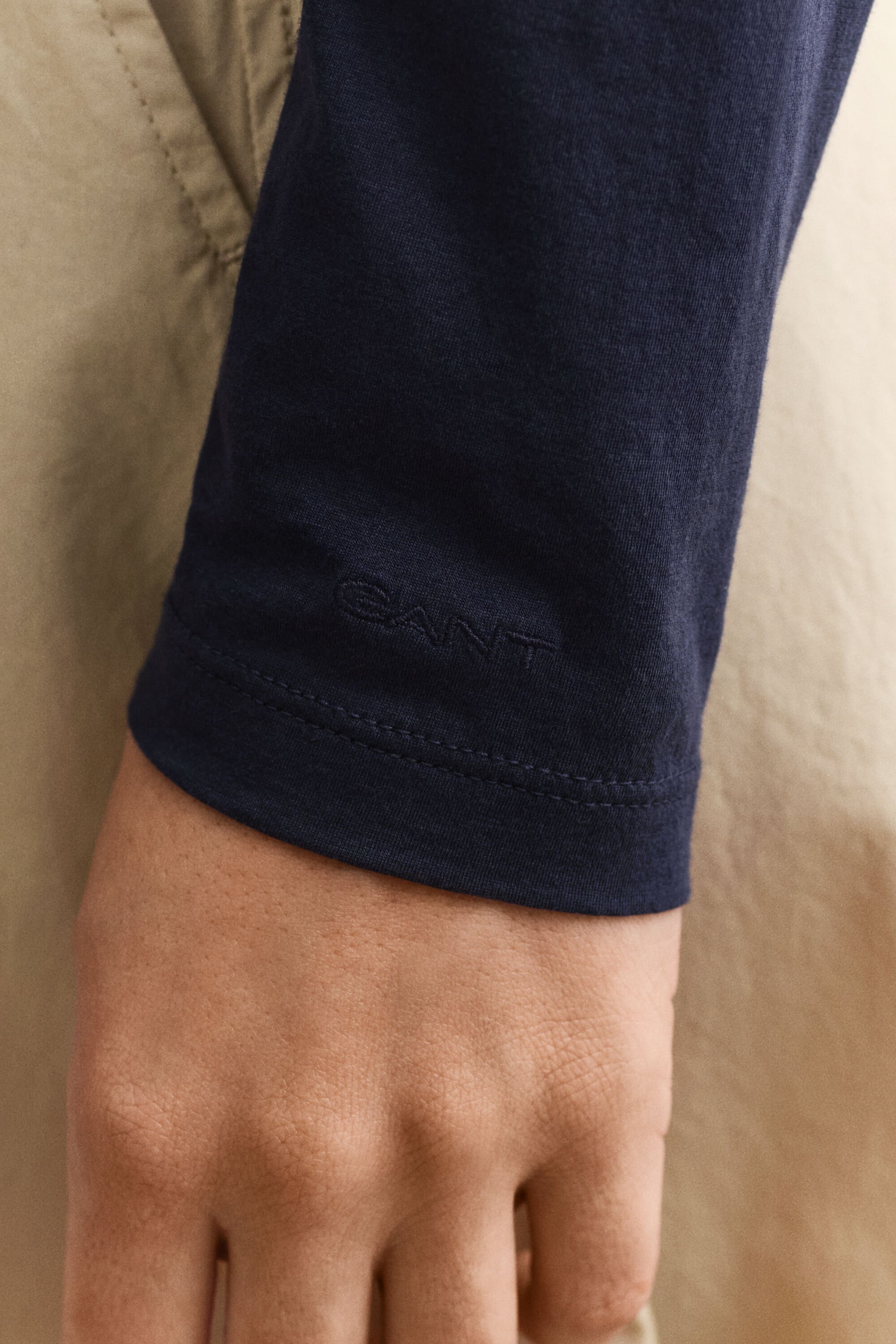 T-shirt af bomuld med lange ærmer