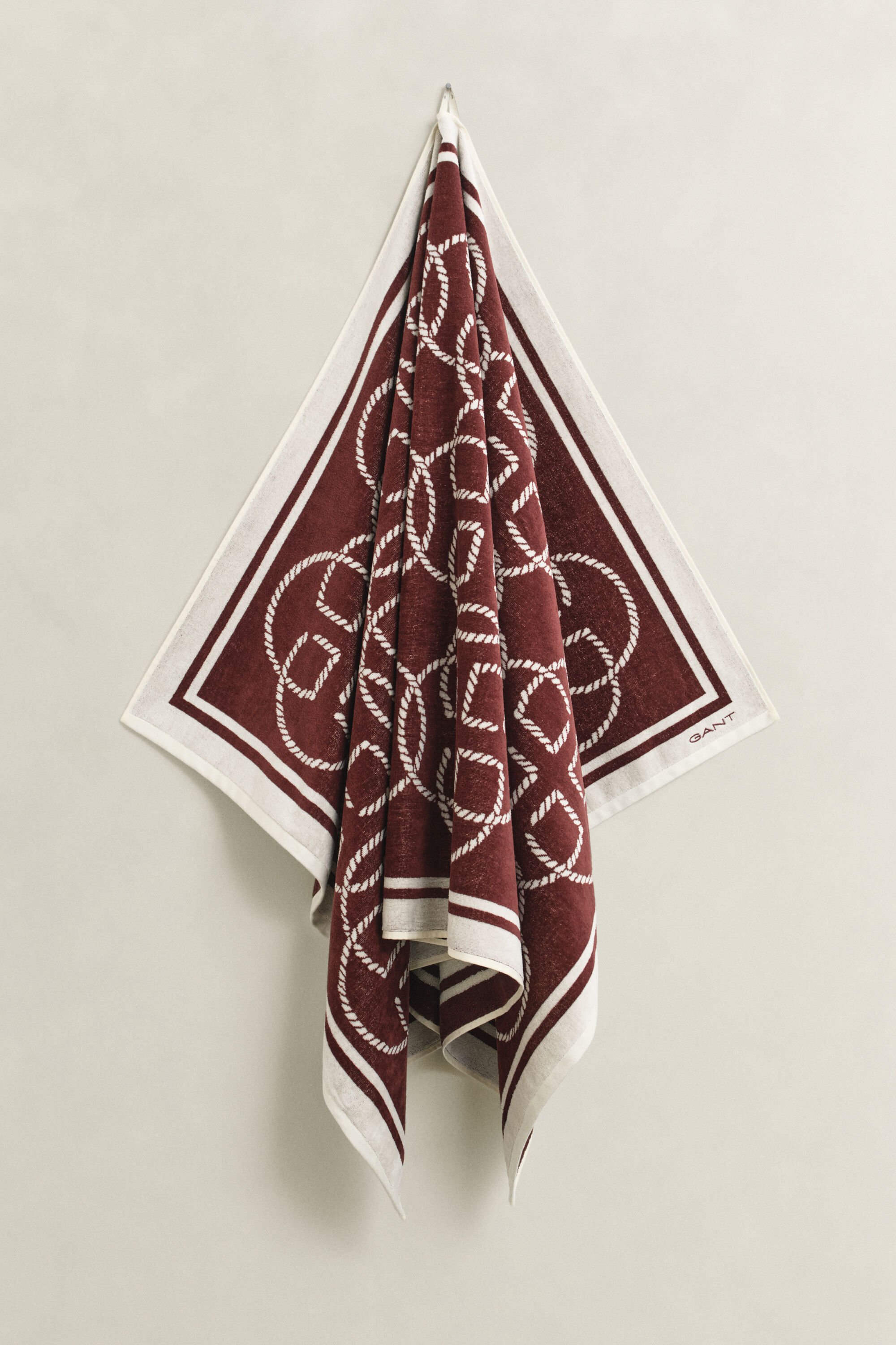 Strandhåndklæde med monogram-tryk