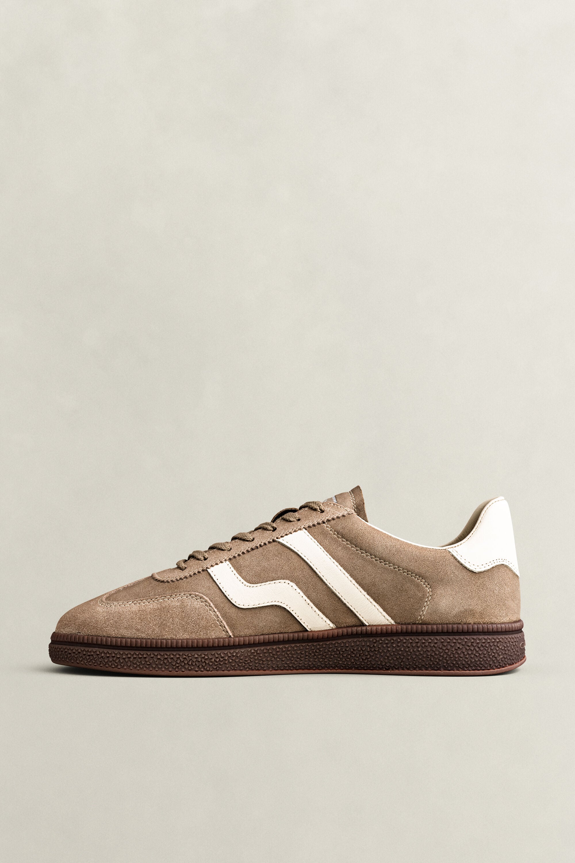 Cuzmo sneakers i ruskind