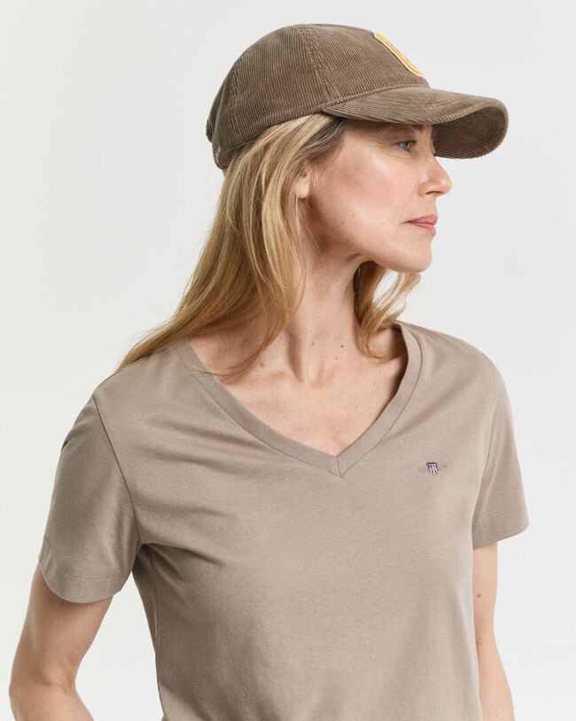 Shield T-shirt med V-hals