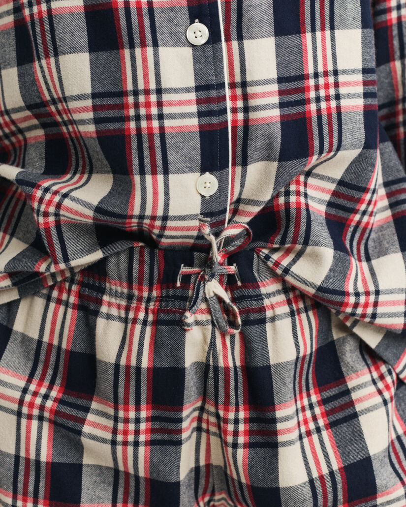 Pyjamass&aelig;t af flannel i gave&aelig;ske
