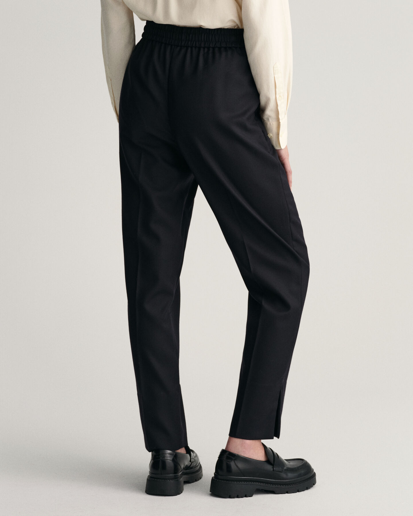 Tilspidsede pull-on-bukser