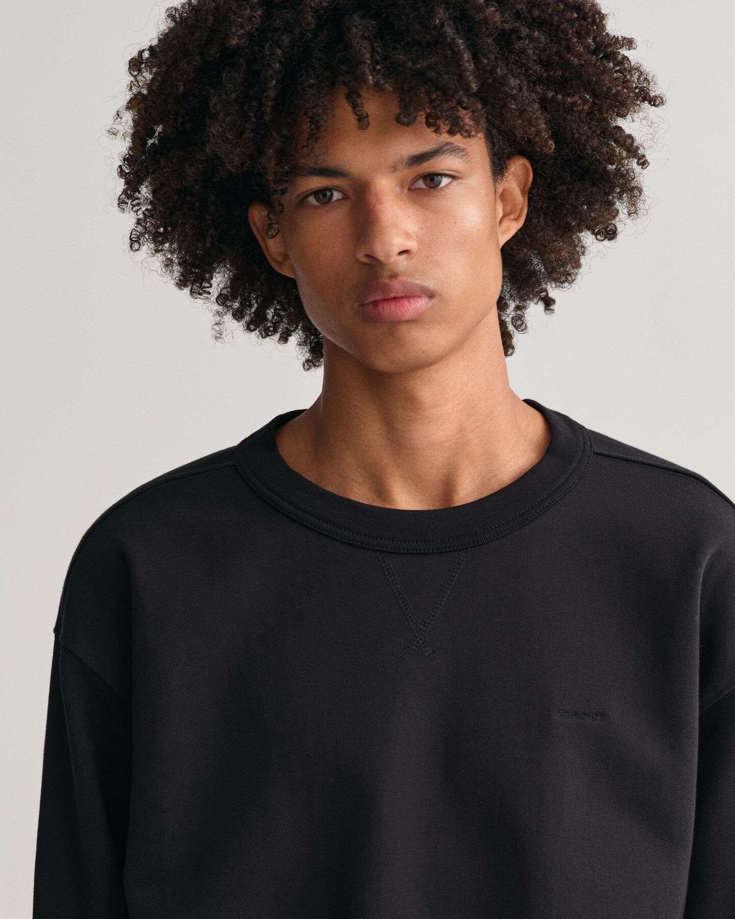 GANT Icon crewneck sweater