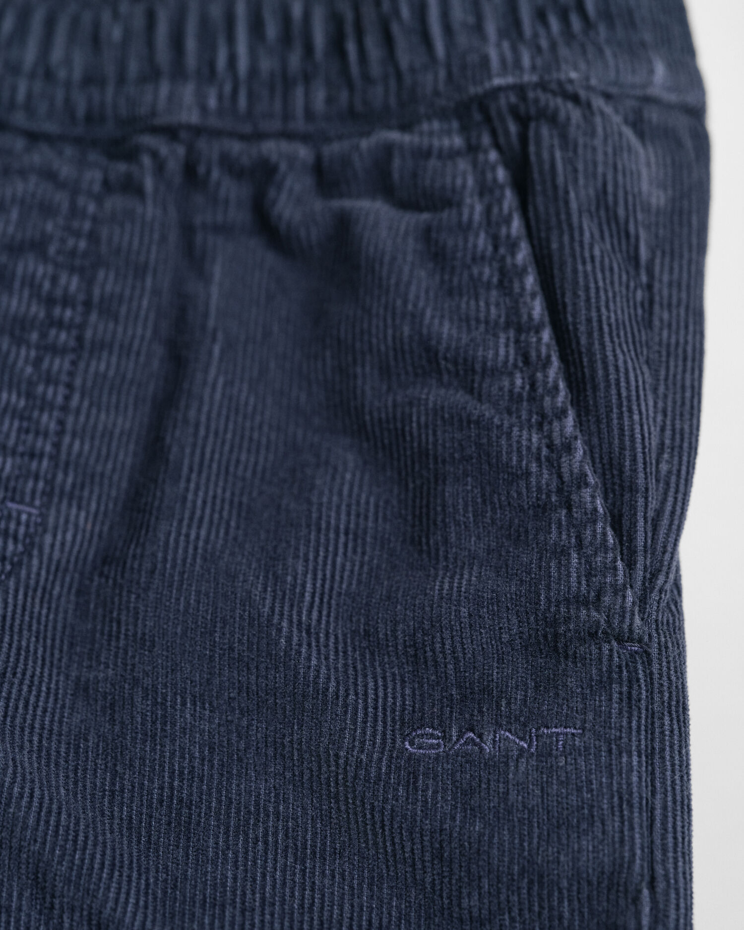 Baby Pull-On-bukser i jernbanefløjl