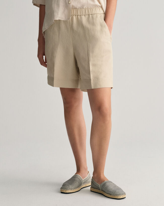 Relaxed fit pull-on shorts i h&oslash;rblanding