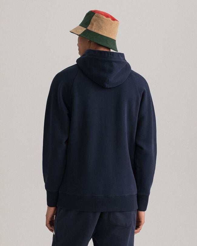 Collegiate h&aelig;ttetr&oslash;je