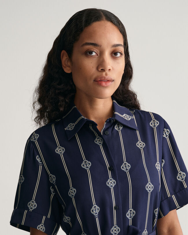 Kort&aelig;rmet skjortekjole med tryk