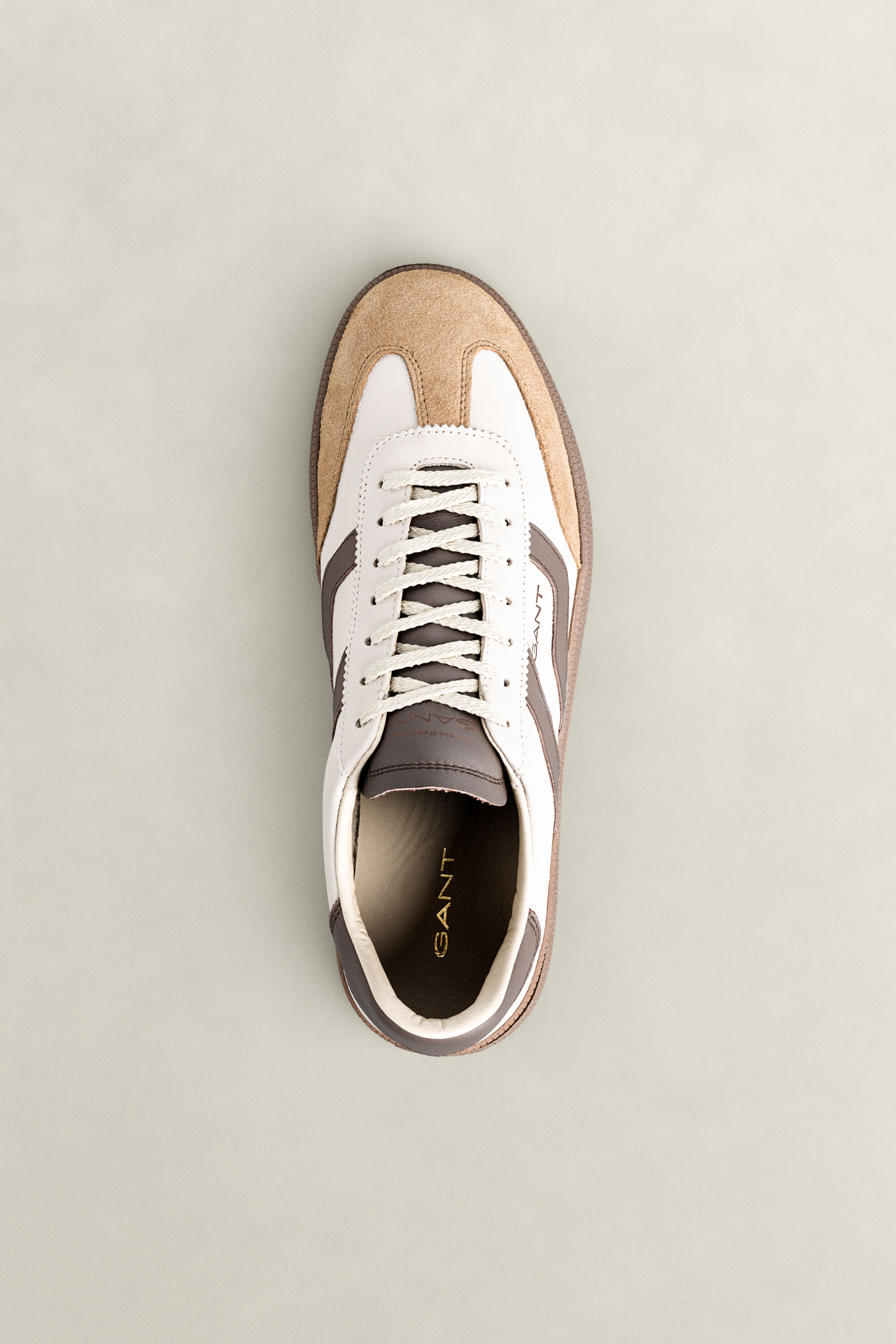 Cuzmo sneakers i læder og ruskind