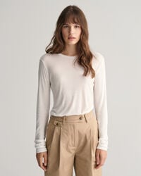 Let T-shirt med lange ærmer