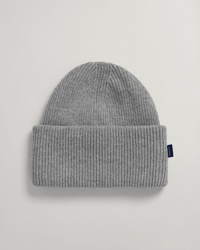 Ribstrikket beanie