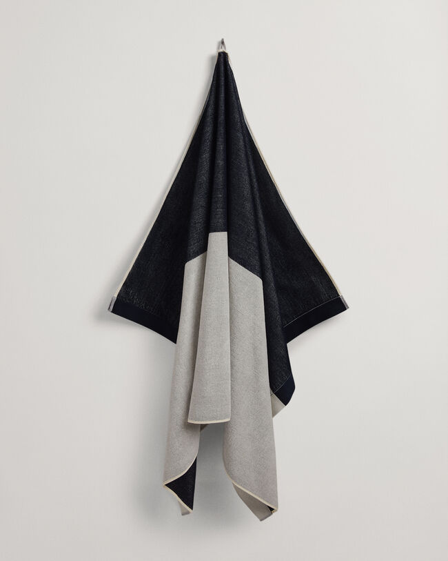 Strandhåndklæde med kraftig stribe