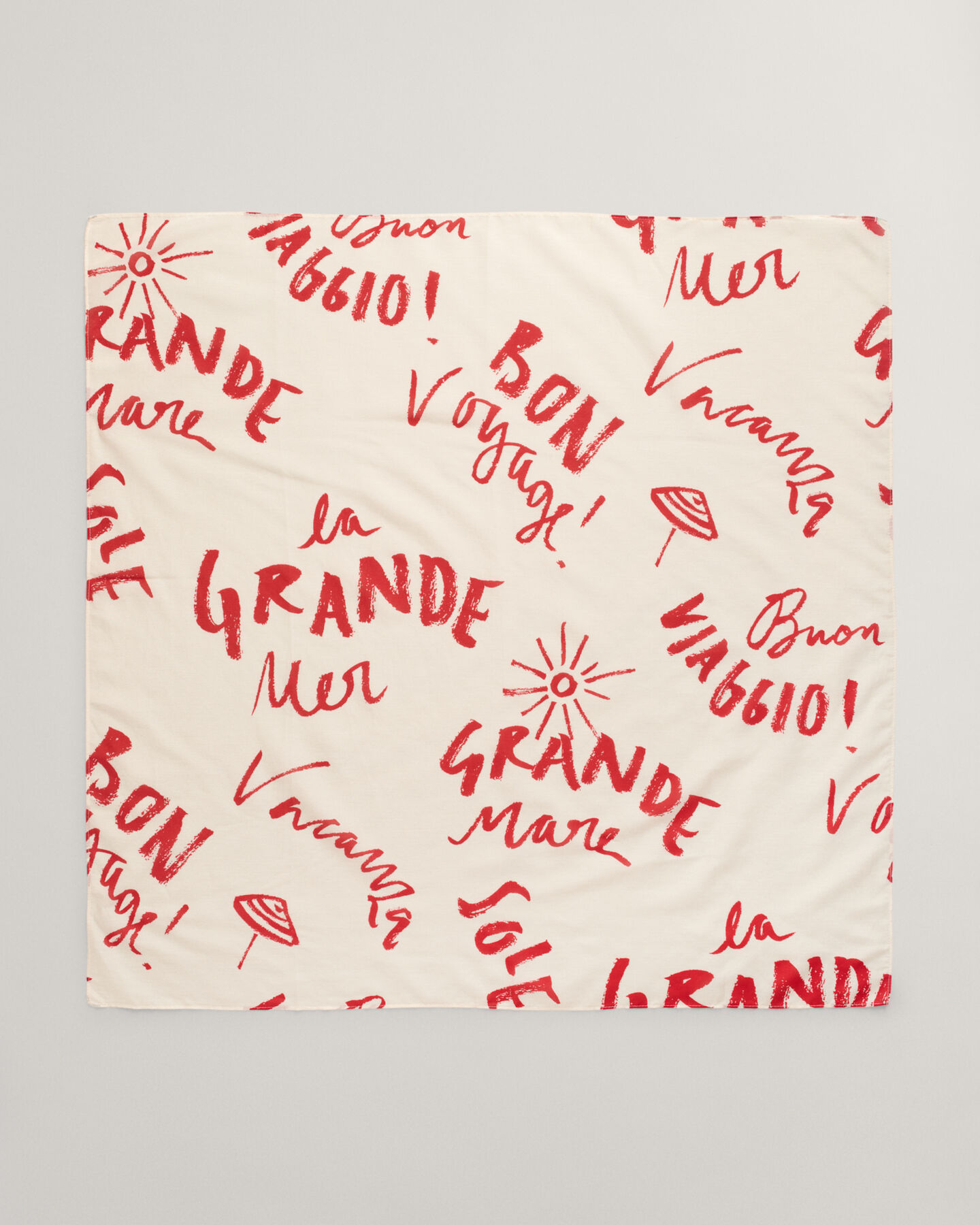 Tørklæde i bomuld og silke med trykt tekst