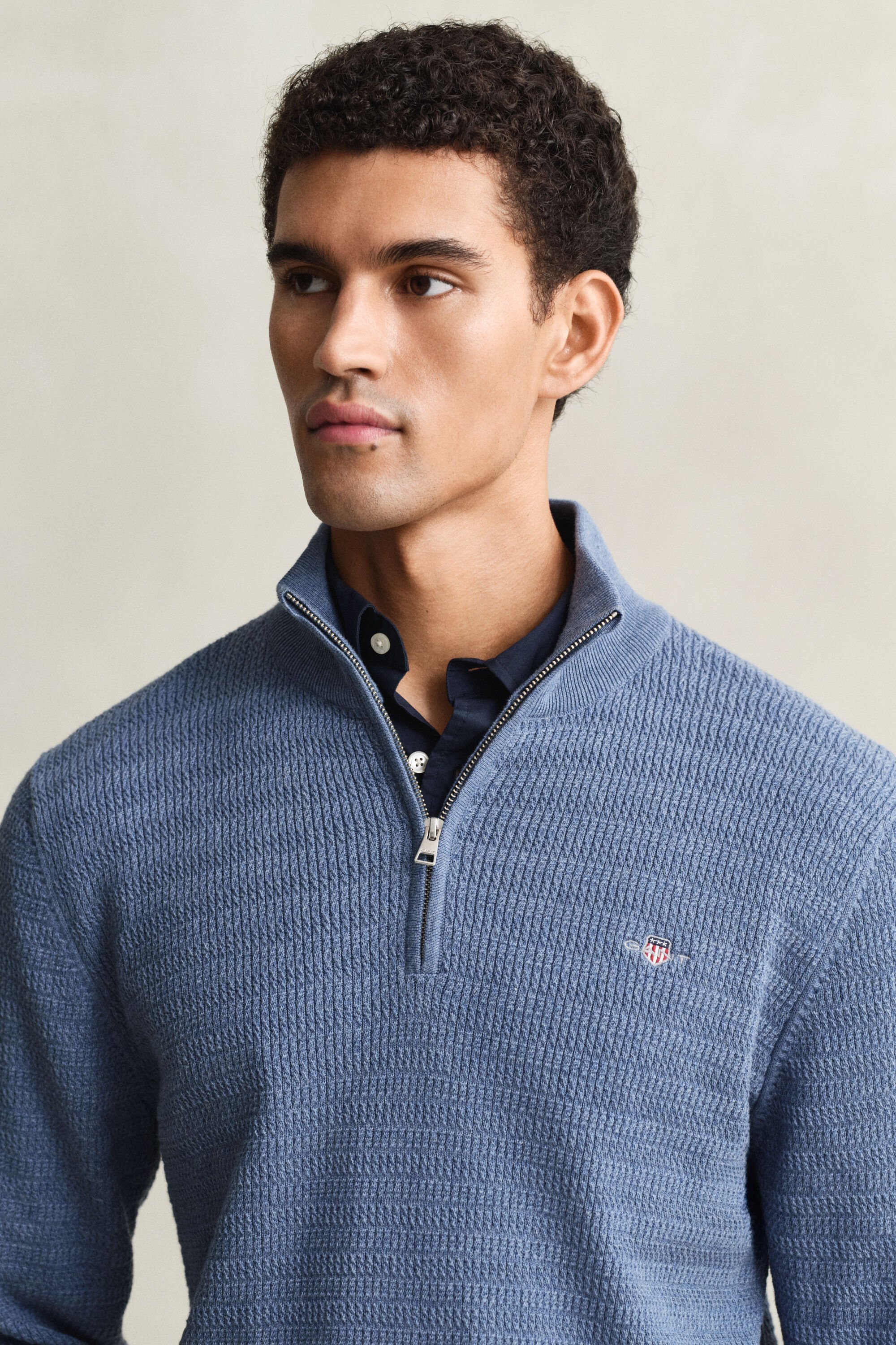 Mini kabelstrikket sweater med halv lynlås