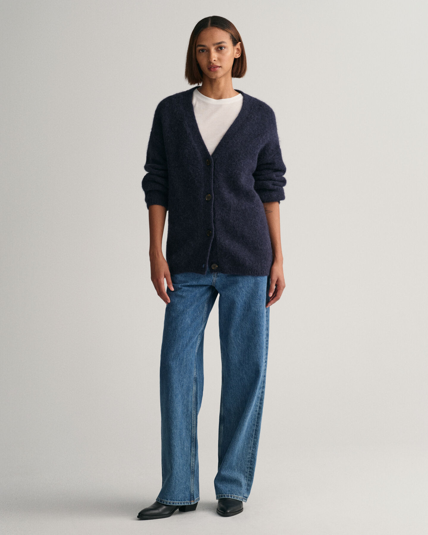 Cardigan med V-hals og lodden tekstur