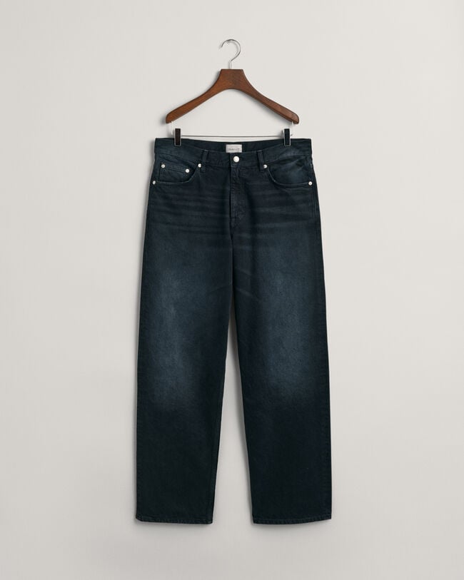 Loose fit jeans