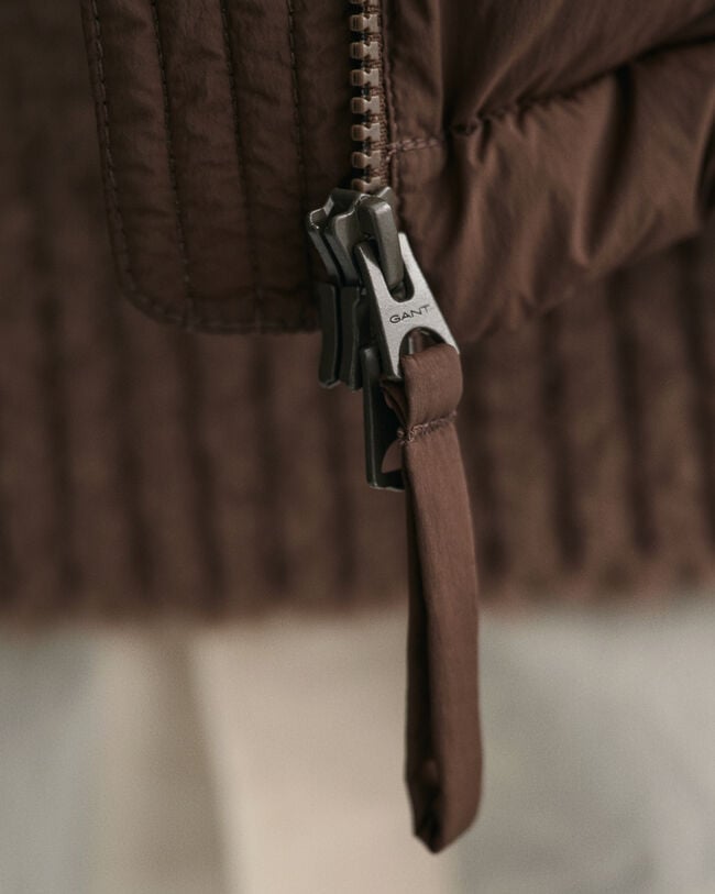 Dunvest i melleml&aelig;ngde