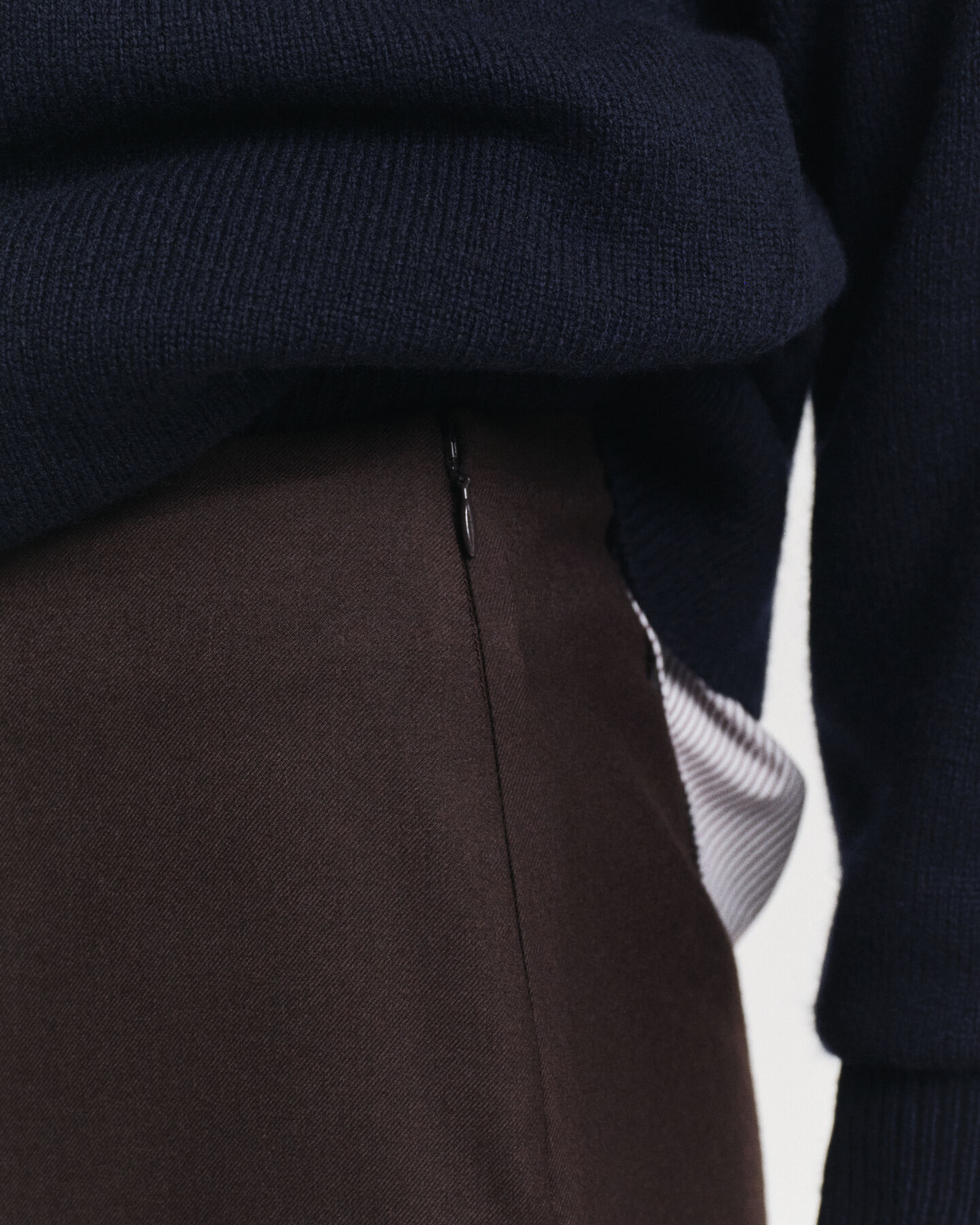 Midi pencil-nederdel i uldblanding