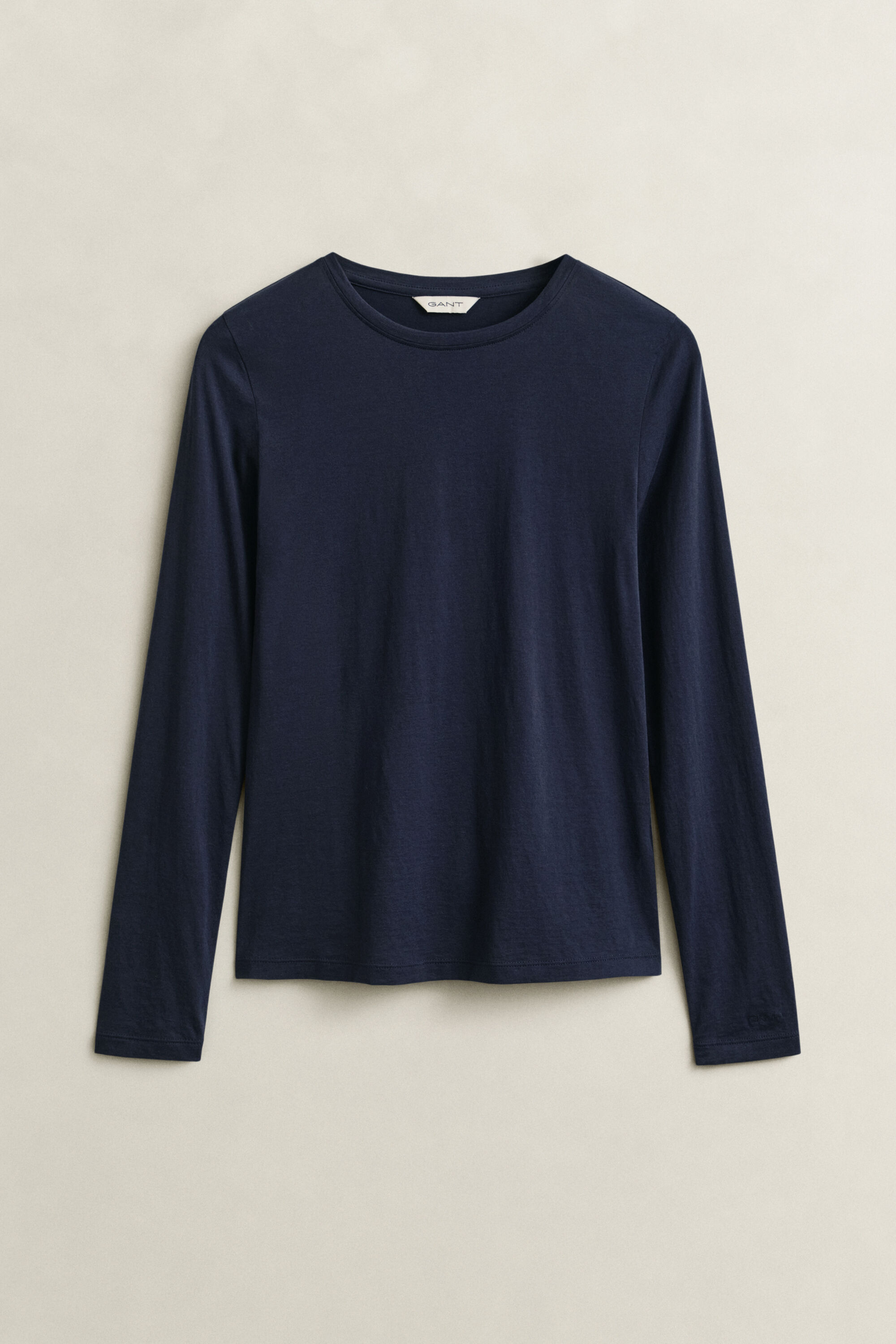 Let T-shirt af bomuld med lange ærmer