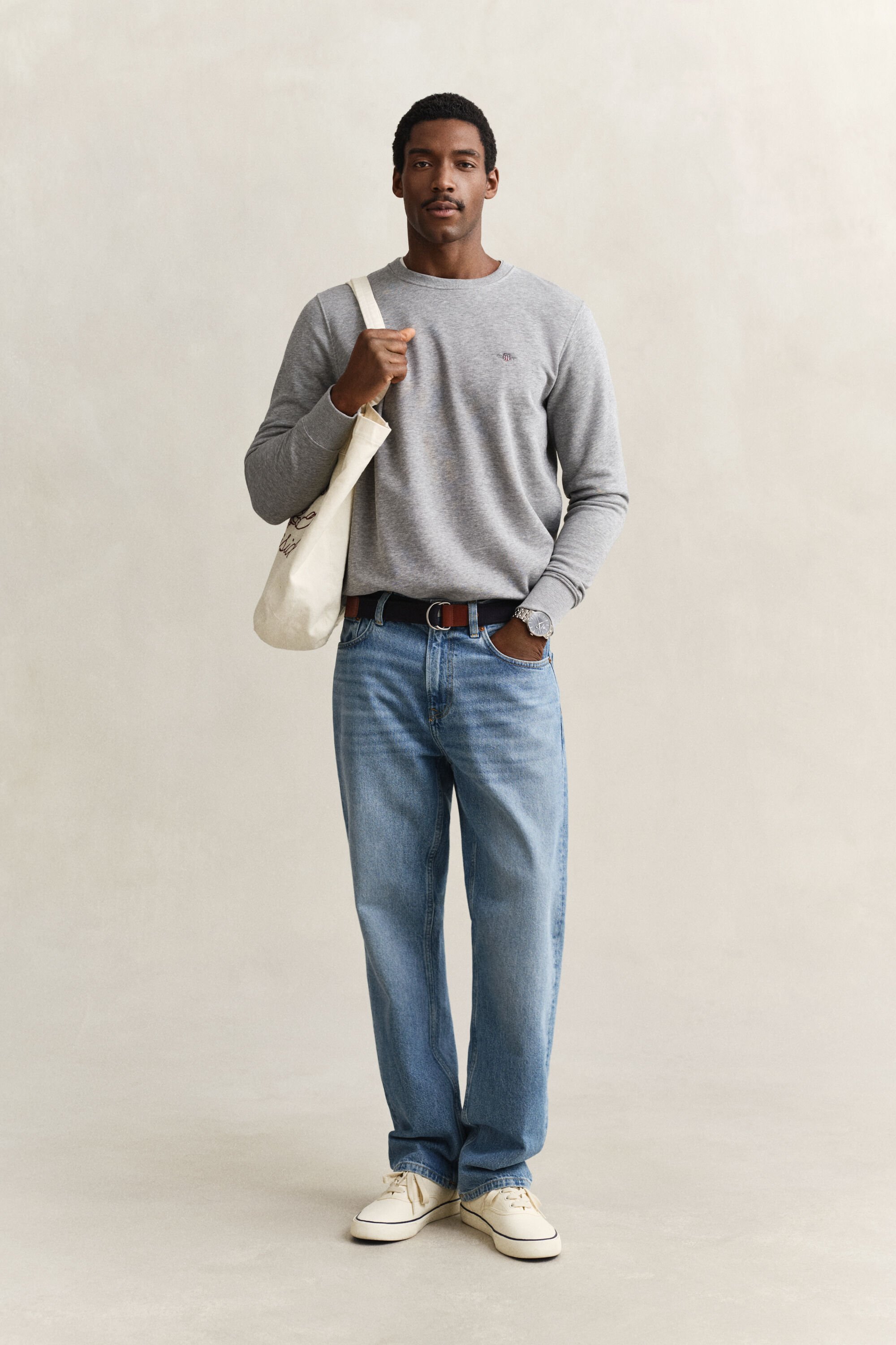 Shield sweatshirt med crewneck