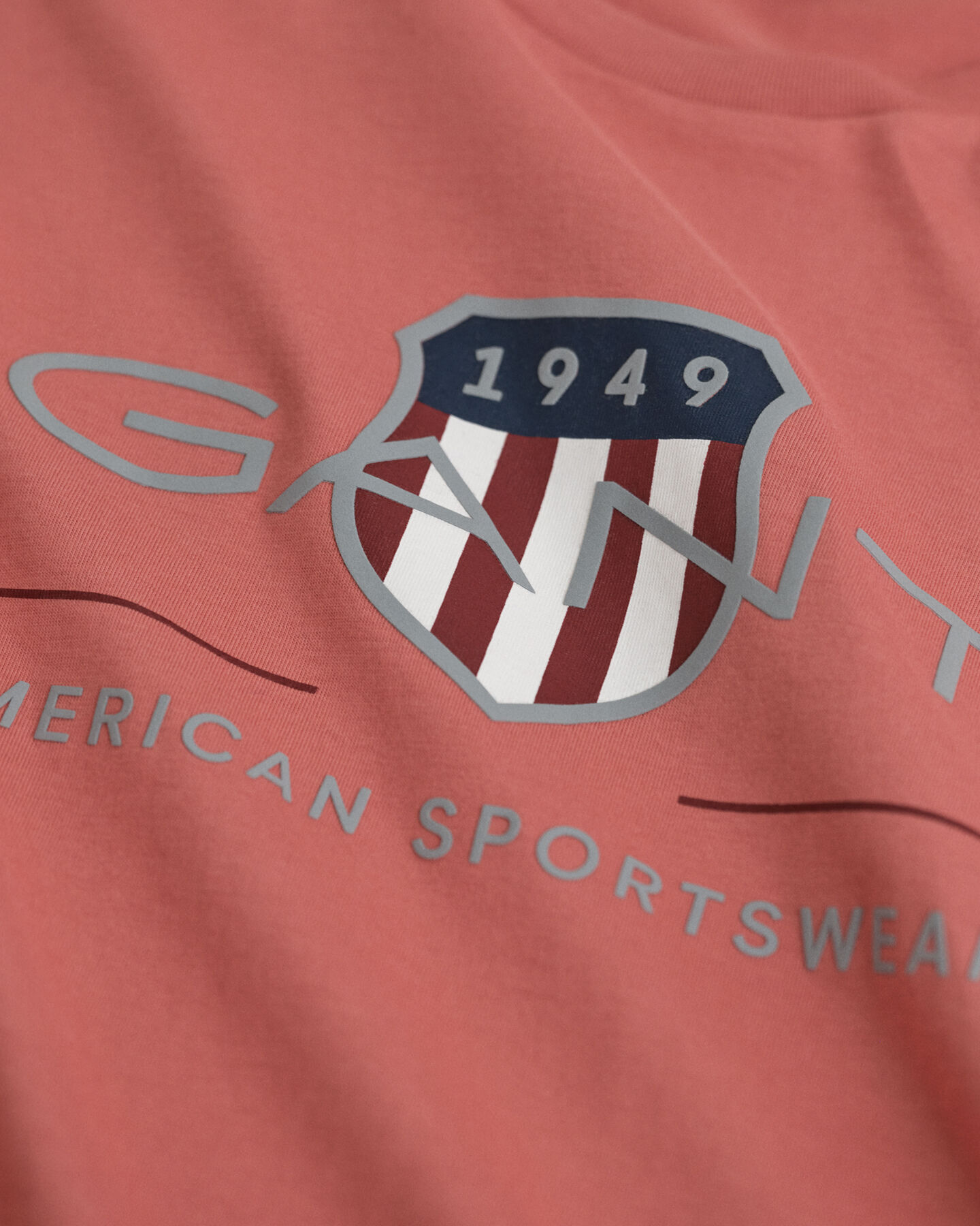 Teens Archive Shield T-shirt