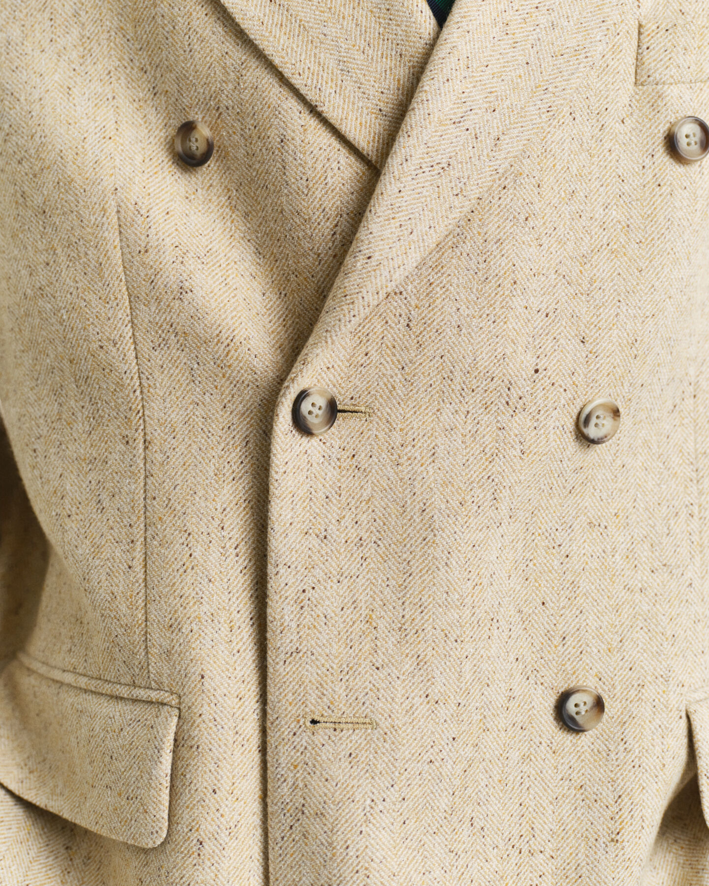 Relaxed fit jakkesæt-jakke med nister og sildebensmønster