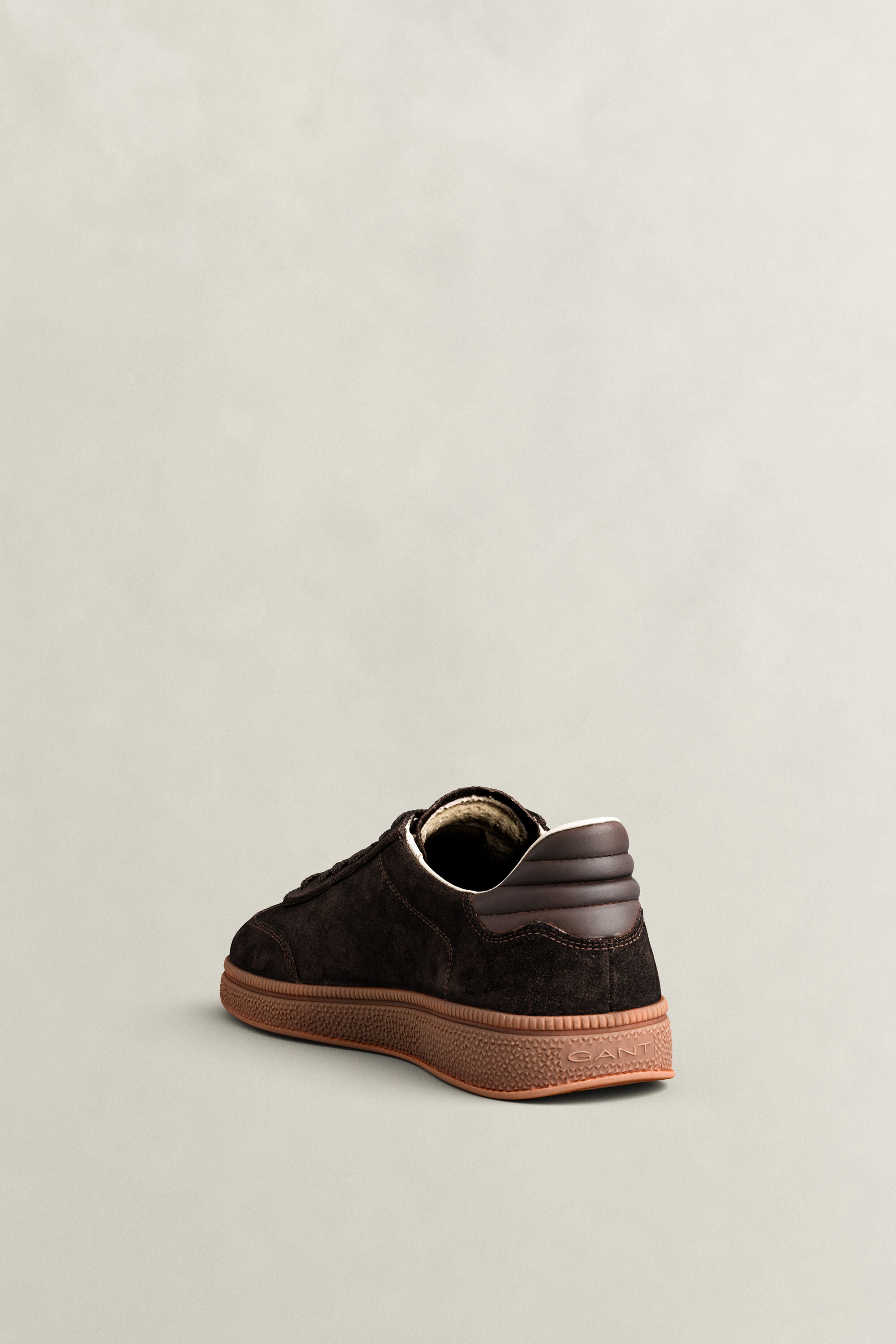 Cuzmo sneakers i ruskind