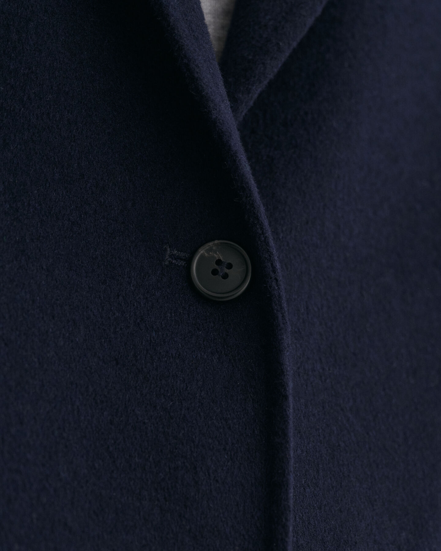 Håndsyet lige blazer