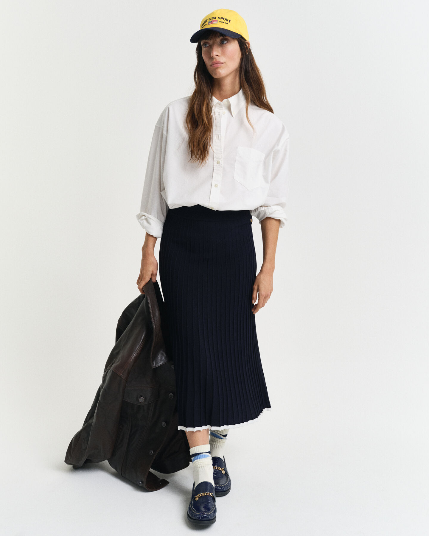 Strikket viskosenederdel