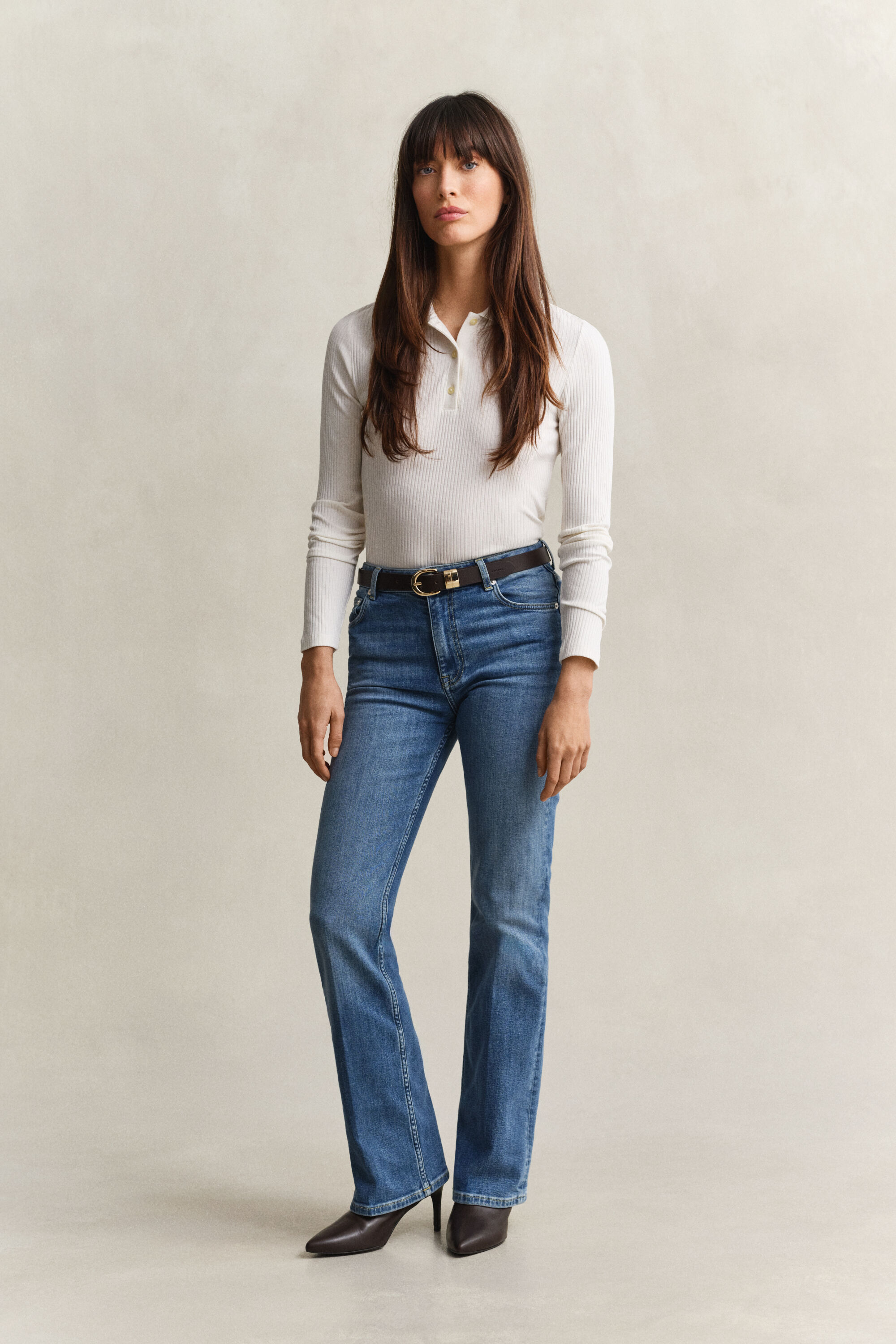 Slanke jeans med stræk og svaj