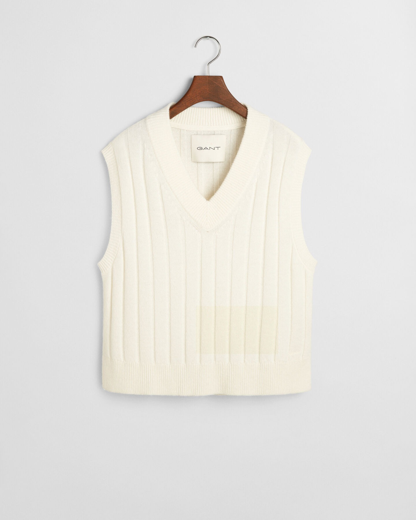 Sweater-vest i uld med bred ribstrik og V-hals