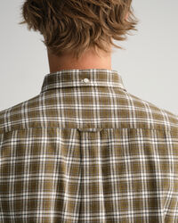 Regular fit ternet flannelskjorte