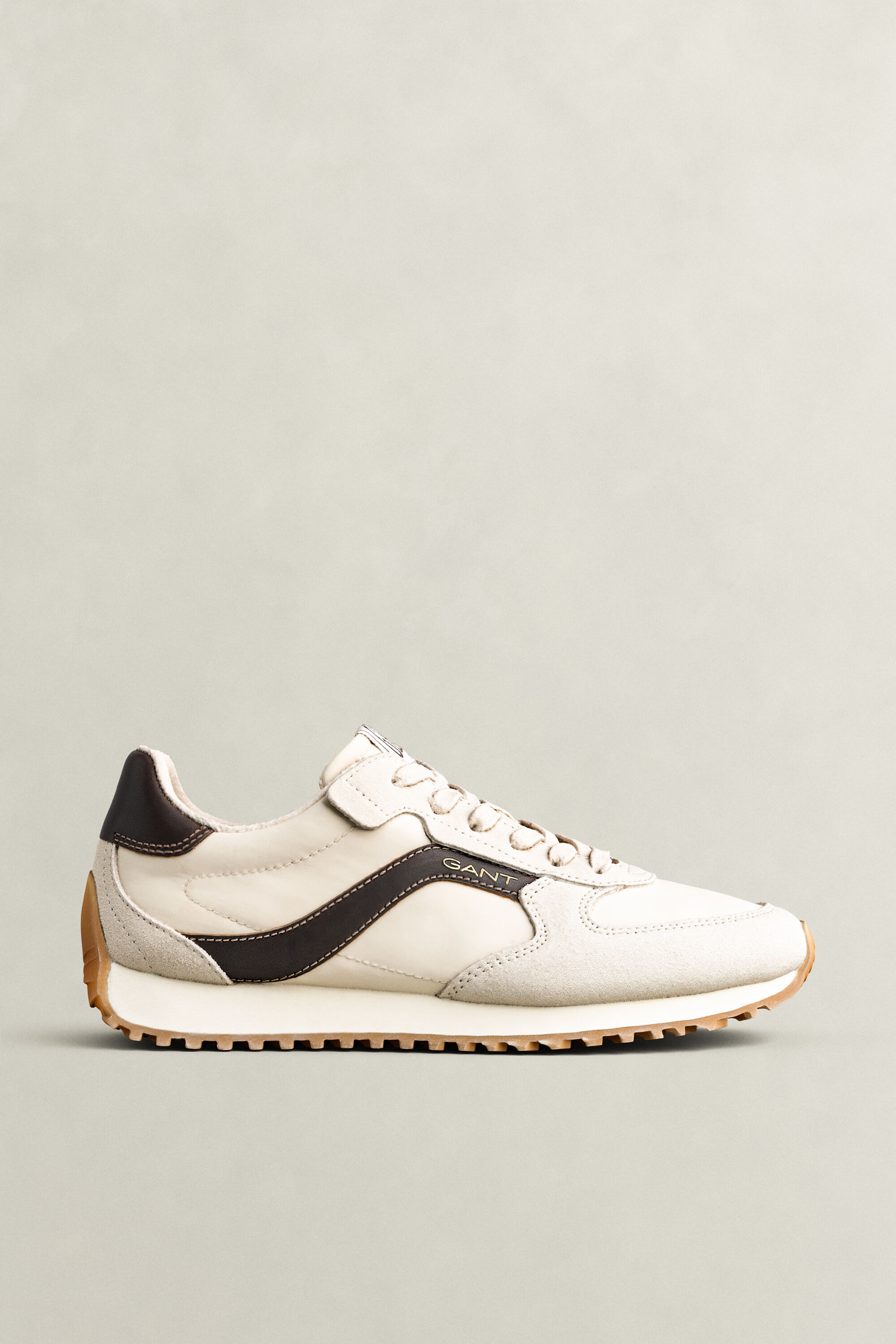 Beja sneakers i ruskind