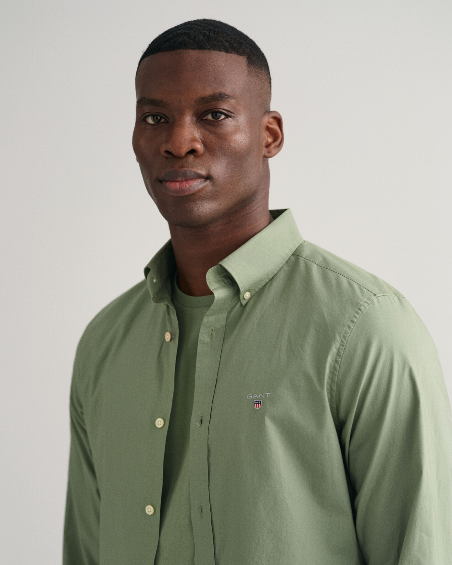 Slim fit t&aelig;tv&aelig;vet skjorte