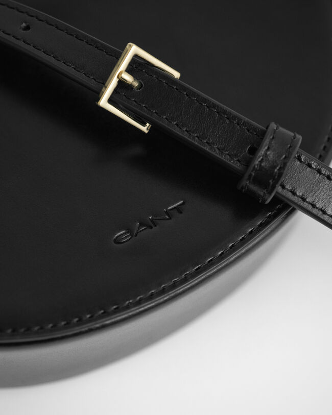 Skuldertaske af læder