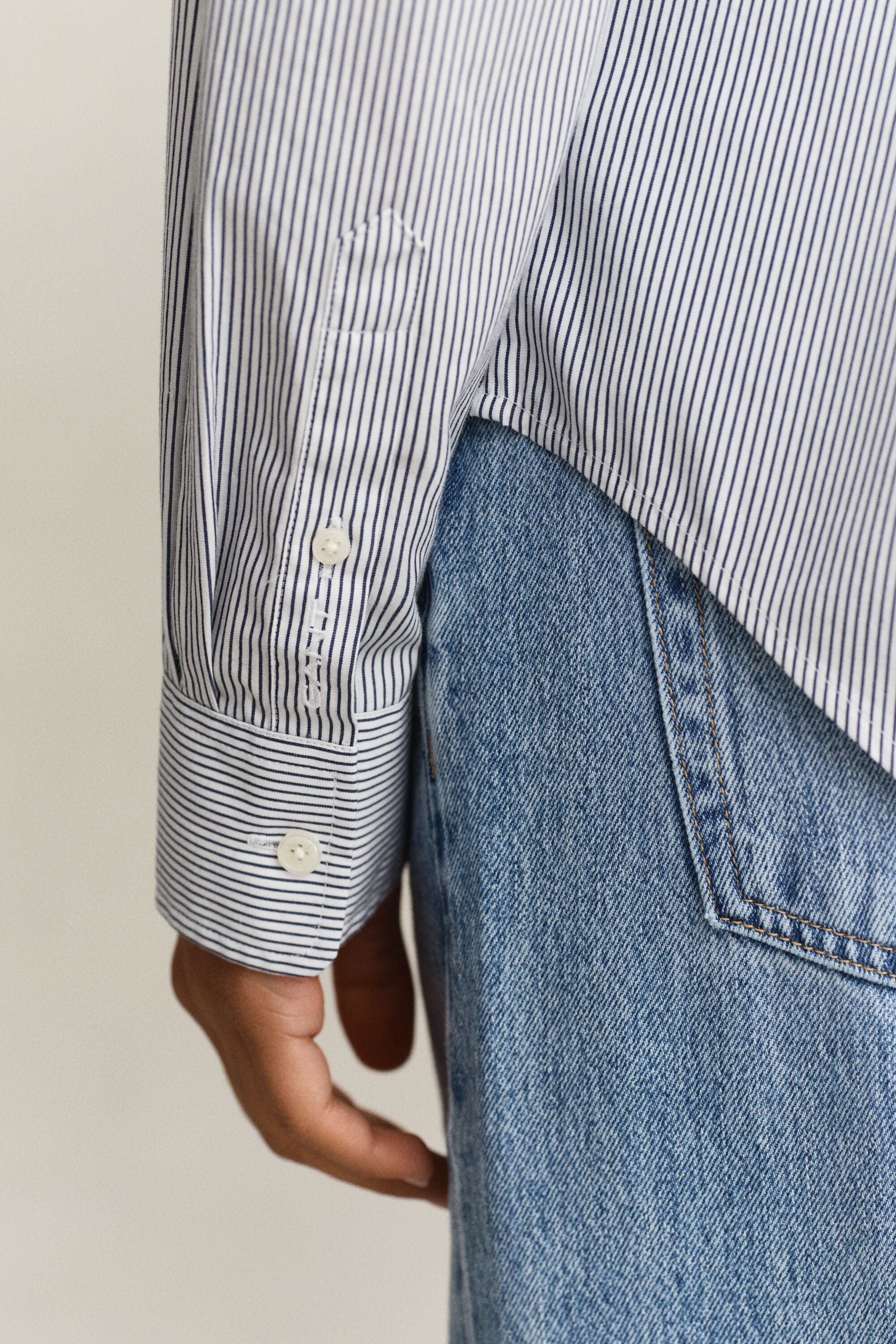 Flæset bomuldsskjorte med striber