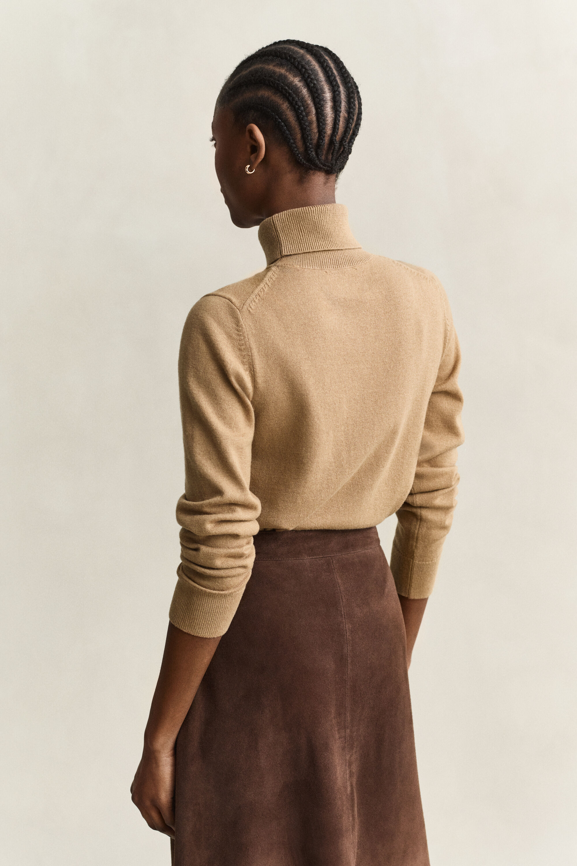 Sweater i uld og bomuld med rullekrave