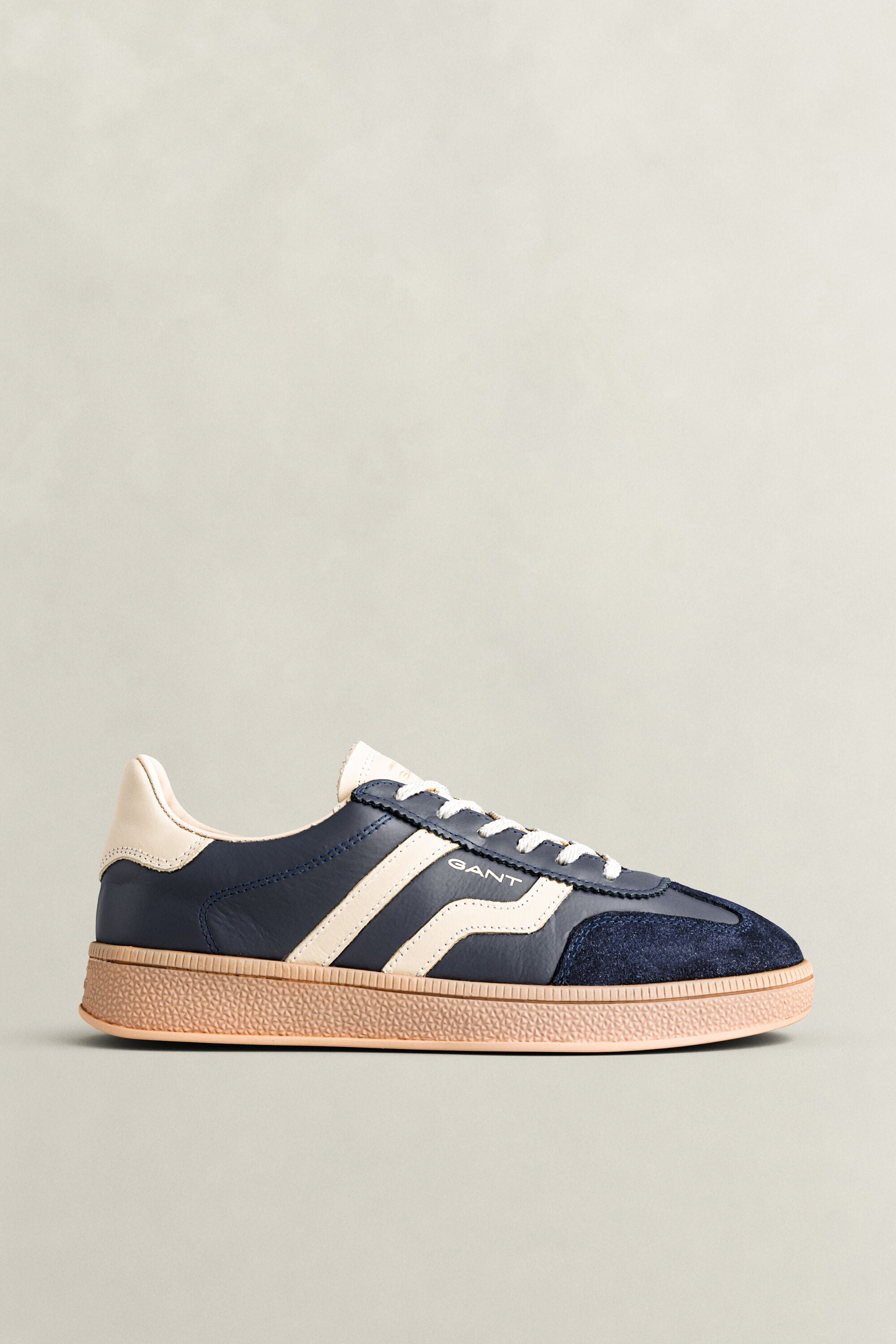 Cuzima sneakers i læder og ruskind