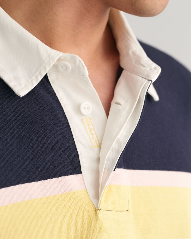 Rugger med farveblokke