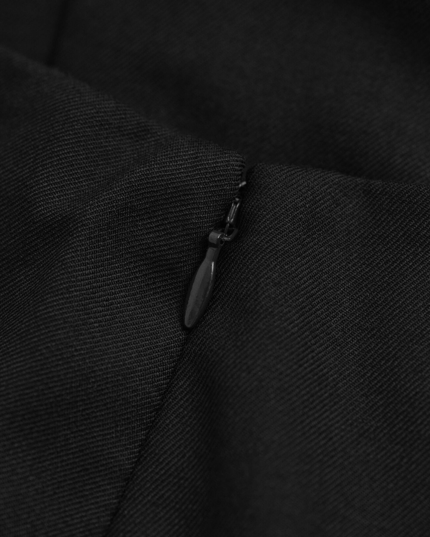 Midi pencil-nederdel i uldblanding